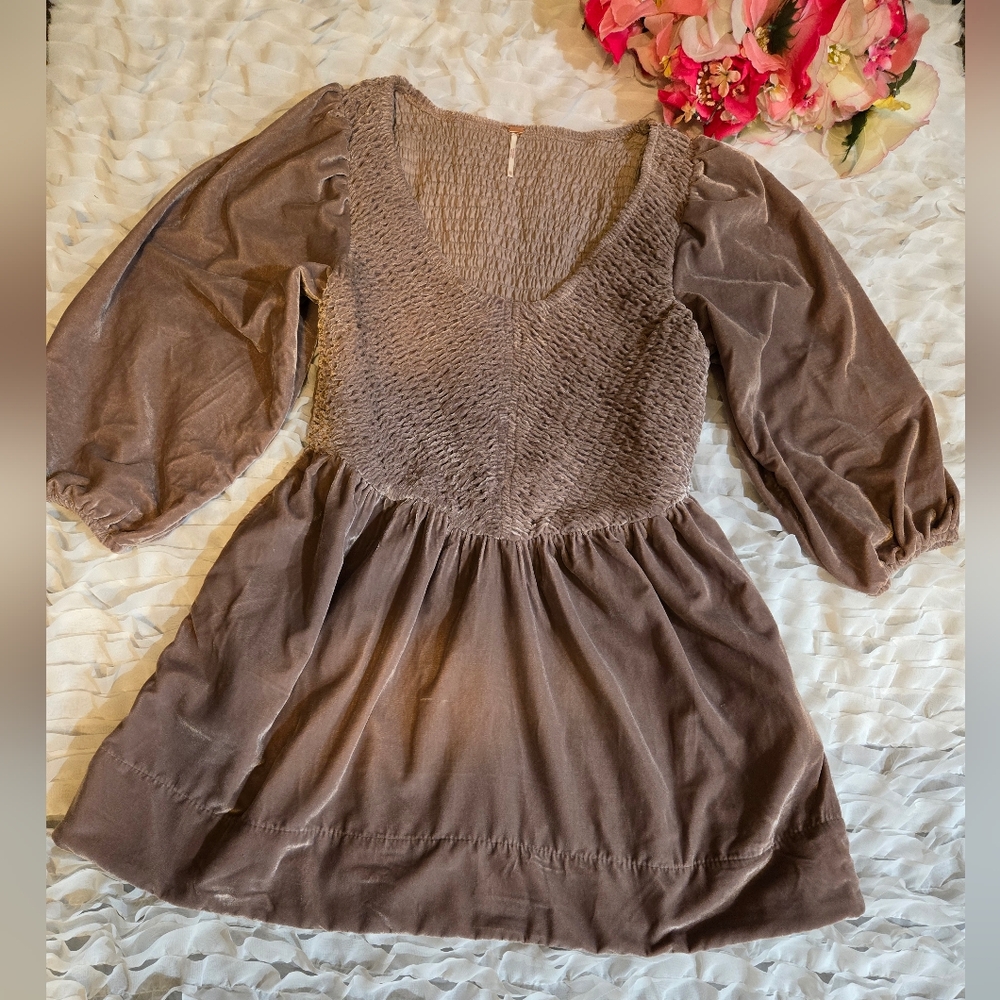 Elegant Brown Women's Dress